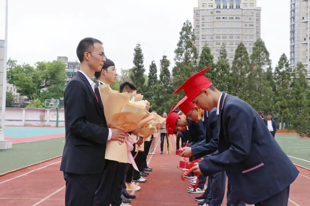 图片27.jpg